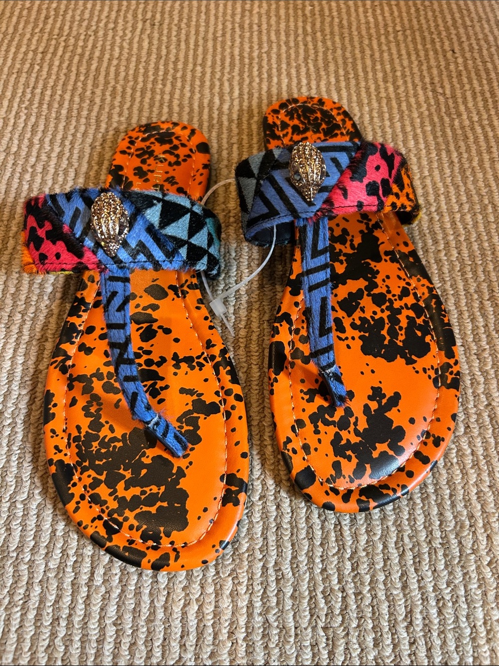 NWT Kurt Geiger t strap Sandal flip flop multi colored size 37 euro